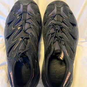Hoka  Hopara Hiking Outdoor  sandal  womans size 7